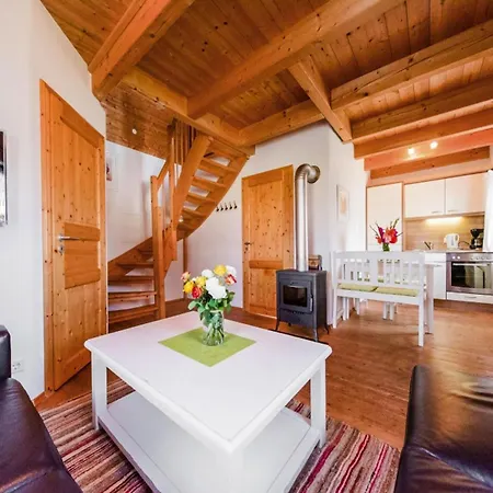 Familienfreundliches Feriendomizil Im Landhausstil Im Vital Camp Bayerbach Bayerbach